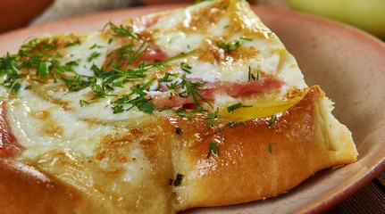 Scandinavian  stuffed  pies pasty © Fanfo