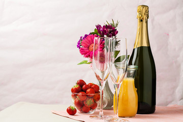 Mimosa cocktail and strawberries - 294376972