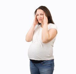 pregnant woman having head pain