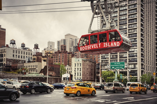 Roosevelt Island cable tram