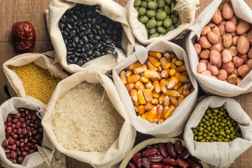 Whole grains are rich in nutrients