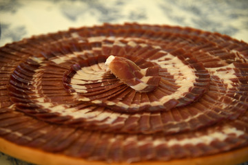  sliced ​​iberico ham image