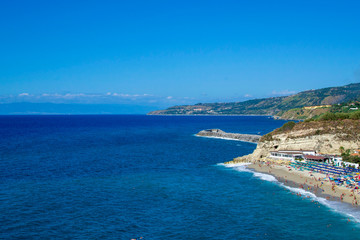 Fototapeta na wymiar Tropea (VV) - Spiaggia di Mare Piccolo