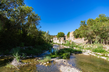 Fototapeta na wymiar Orbieu river in Lagrasse, France