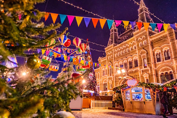Moscow. Christmas in Russia. 2020. Christmas market in Red Square. Festive decorations of Moscow. Festive fair in the square. Christmas tours to Russia. Russian New Year's festival. Trip to Russia.