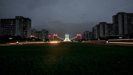 Fototapeta na wymiar Pyongyang party monument