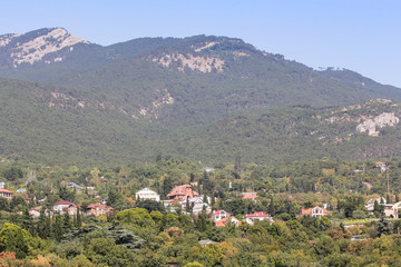 Fototapeta na wymiar The village is under the mountain.