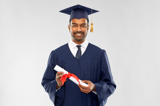 Graduation Gowns On Rent for College at Rs 120/piece | Graduation Gown in  Coimbatore | ID: 20238555291