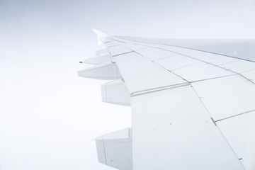 wing of plane