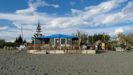 strand ausserhalb von torrox in andalusien