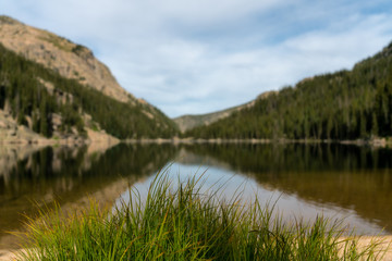 Fototapeta na wymiar Lake Verna - Rocky Mountain National Park