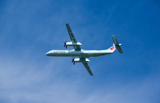 Air Canada Express Landing Plane.