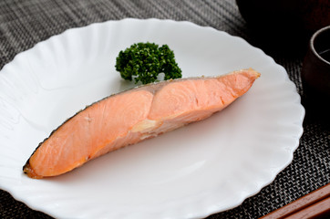 鮭の塩焼き