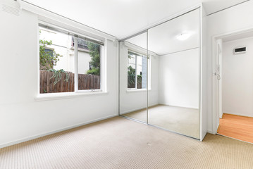 Empty and unfurnished brand new apartment