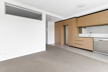 Empty and unfurnished brand new apartment
