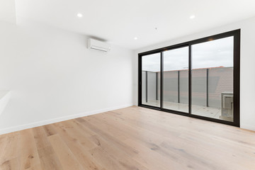 Empty and unfurnished brand new apartment