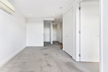 Empty and unfurnished brand new apartment