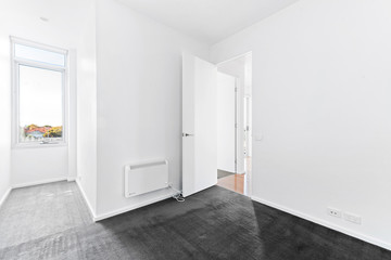 Empty and unfurnished brand new apartment