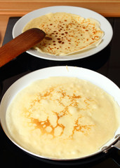 Making Pancake, Crepes