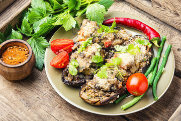 Halved baked eggplant.