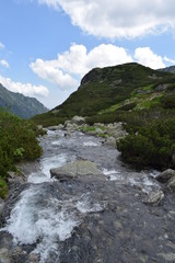 Fototapeta na wymiar river in Tatra mountains