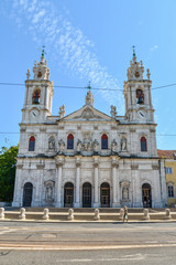 Fototapeta na wymiar Basilica da Estrela from the streets of Lisbon