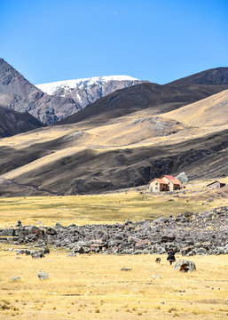 Stunning Andean mountain landscapes in the Chillca Valley. Ausungate, Cusco, Peru