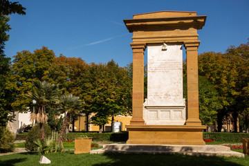 Monument to those killed in World War 1 in a garden in the center of Pienza, Italy.