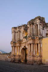 Gorgeous Guatemala - Day and night walking tour around the streets of UNESCO world heritage site Antigua - beautiful scenery, old buildings, preservation, sunrise, sunset, dusk, bright colours