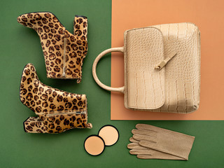 Fashion blogger products.