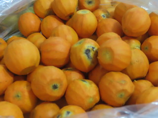 apricots in the market
