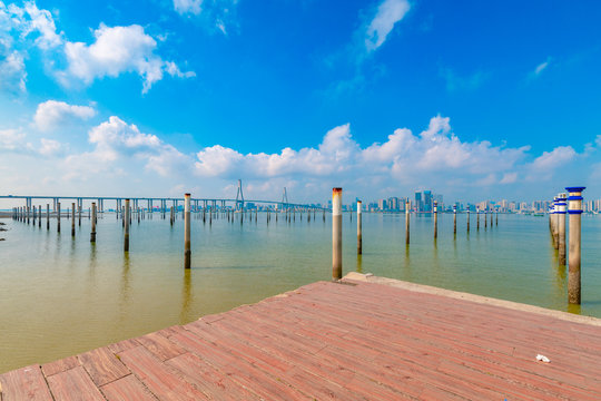 รูปภาพZhanjiang เลือกดูภาพถ่ายสต็อก เวกเตอร์ และวิดีโอ1,208 Adobe Stock