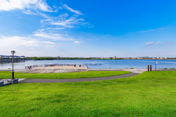 Fototapeta premium 越谷レイクタウンの風景