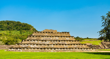 Fototapeta na wymiar Pyramid at El Tajin, a pre-Columbian archeological site in Mexico
