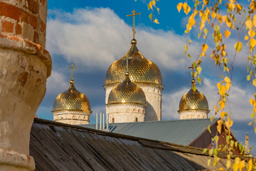 Fototapeta na wymiar Mozhaysk, Luzhetsky Mother of God Ferapontov Monastery