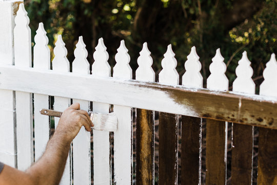 Painting picket fence