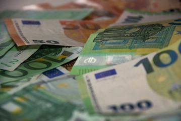 different european cash paper money