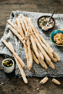 Breadsticks (grissini)