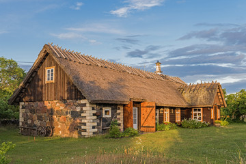 Fototapeta na wymiar Old farmhouse on Saaremaa island; Estonia