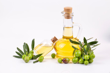 Green olive and olive oil 