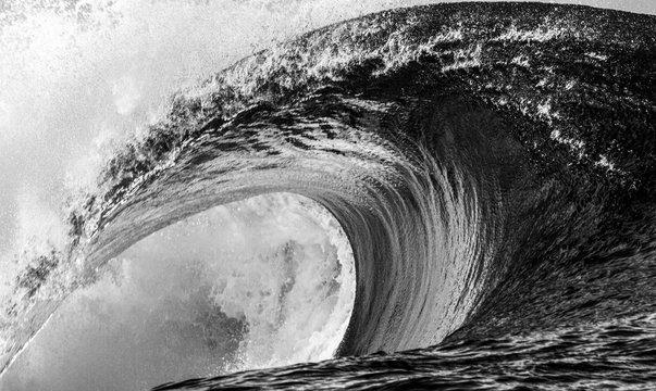 Fototapeta Close up of a huge and powerful wave breaking, Tahiti black and white