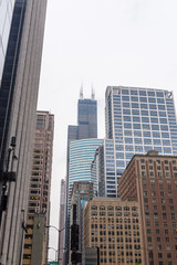 Fototapeta premium Skyscrapers of Chicago in the fog
