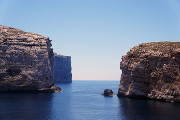 Landscape of Dwejra Bay next to Azure Window (it-Tieqa Żerqa) in Xlendi, GozoFungus Rock and landscape of Dwejra Bay next to Azure Window (it-Tieqa Żerqa) in Xlendi, Gozo