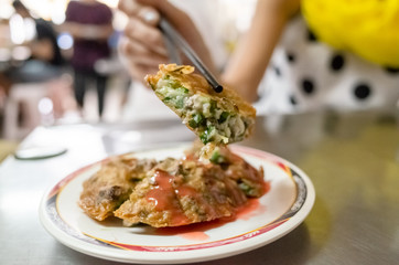 Taiwanese snacks of delicious fry oyster