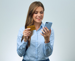 Naklejka premium isolated portrait of woman buys in an online store