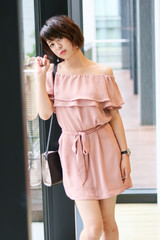 Fototapeta premium Berry cute Japanese young woman.