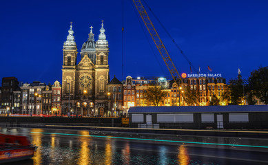 Fototapeta premium Night view of Amsterdam, Holland