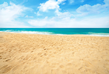 Fototapeta na wymiar Turquoise Summer Beach Background