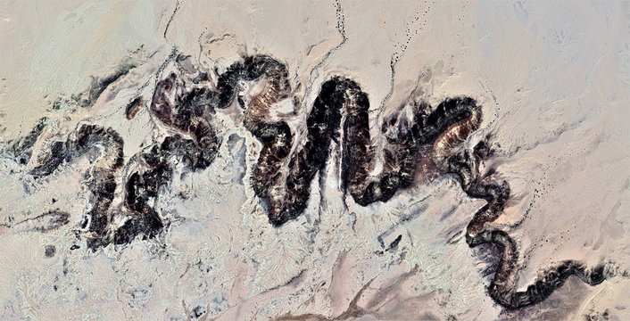 tapeworm of desert, abstract photography of the deserts of Africa from the air, aerial view of desert landscapes, Genre: Abstract Naturalism, from the abstract to the figurative,contemporary photo art