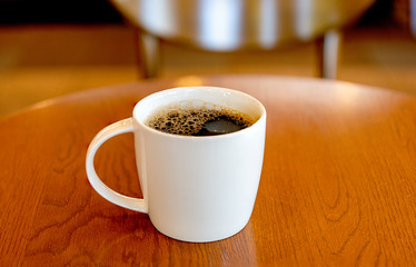 カフェのブレンドコーヒー　トールサイズ